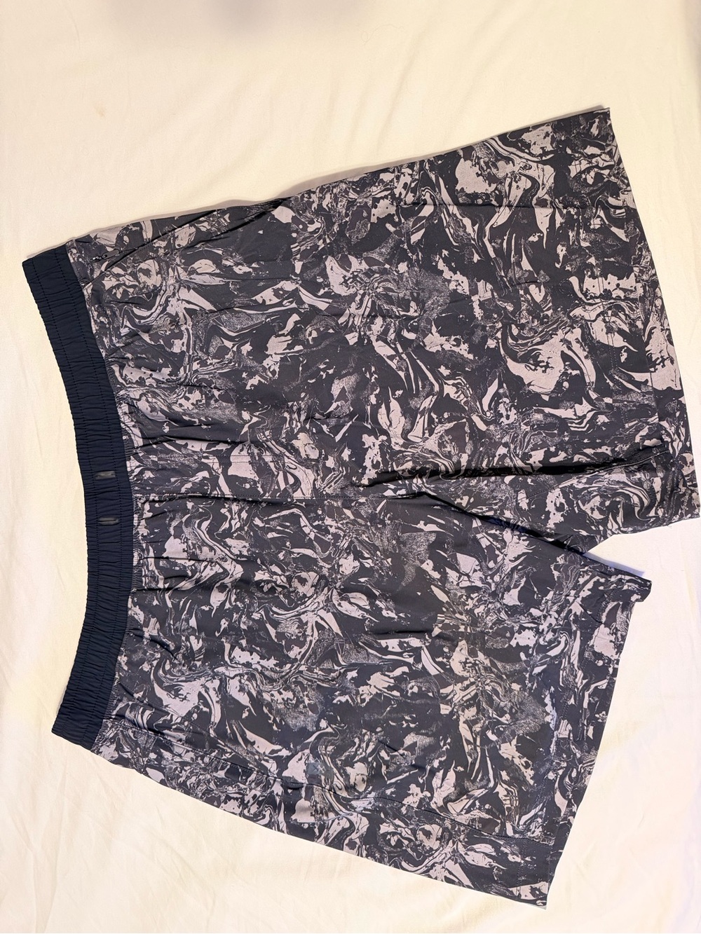 RHONE Men's Black and Gray Marble-Print Athletic Shorts